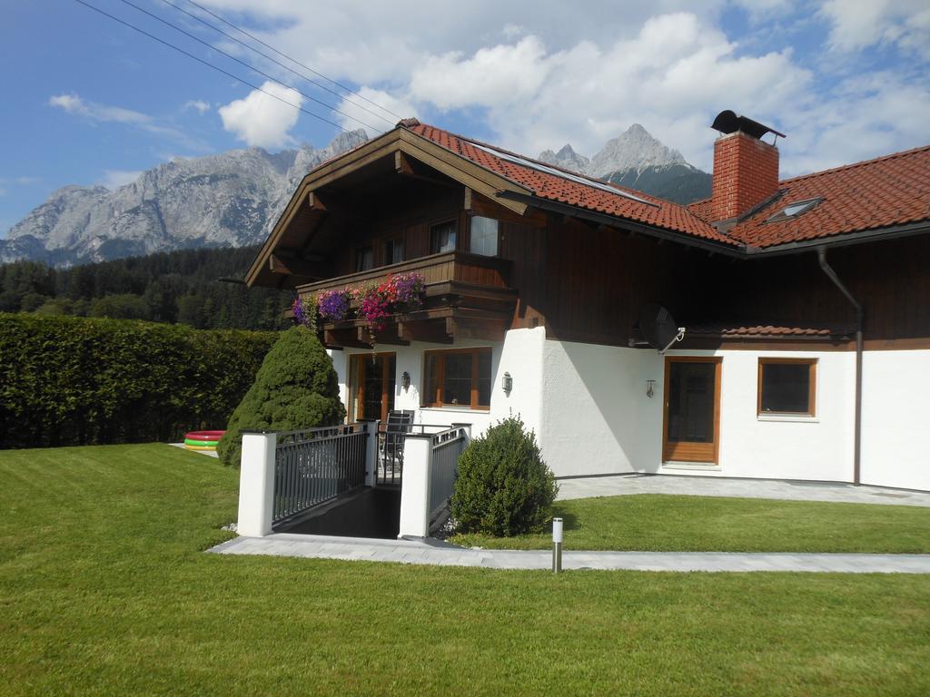 Haus Rieder Apartment Pfarrwerfen Exterior photo