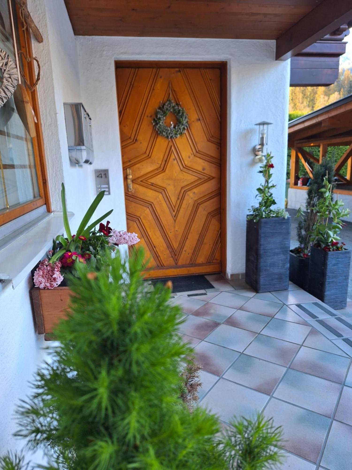 Haus Rieder Apartment Pfarrwerfen Exterior photo